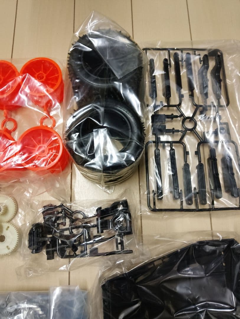 タミヤ電動RC　ブリッツァビートル　シャーシタイヤホイールのみ　ボディー無し