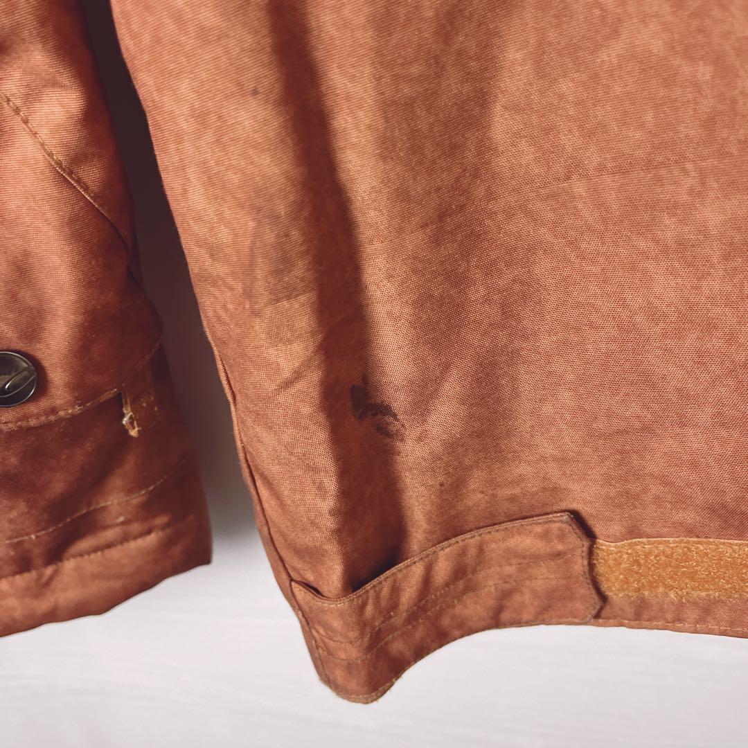 ア*イ様 OAKLEY スノーボードウェア　ジャケット　アウター　中綿入り　メン