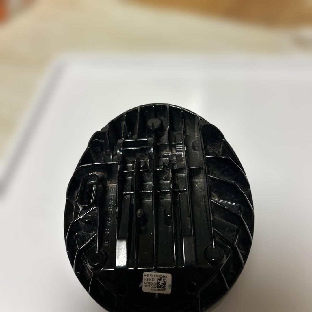 ハーレーブレイクアウト　純正LEDヘッドライト撤去品