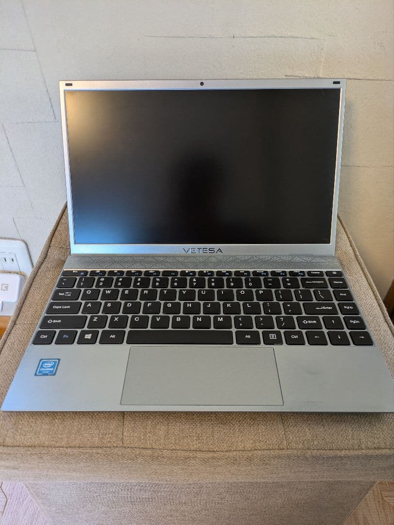 【ジャンク品】VETESA ノートパソコン Wi n11