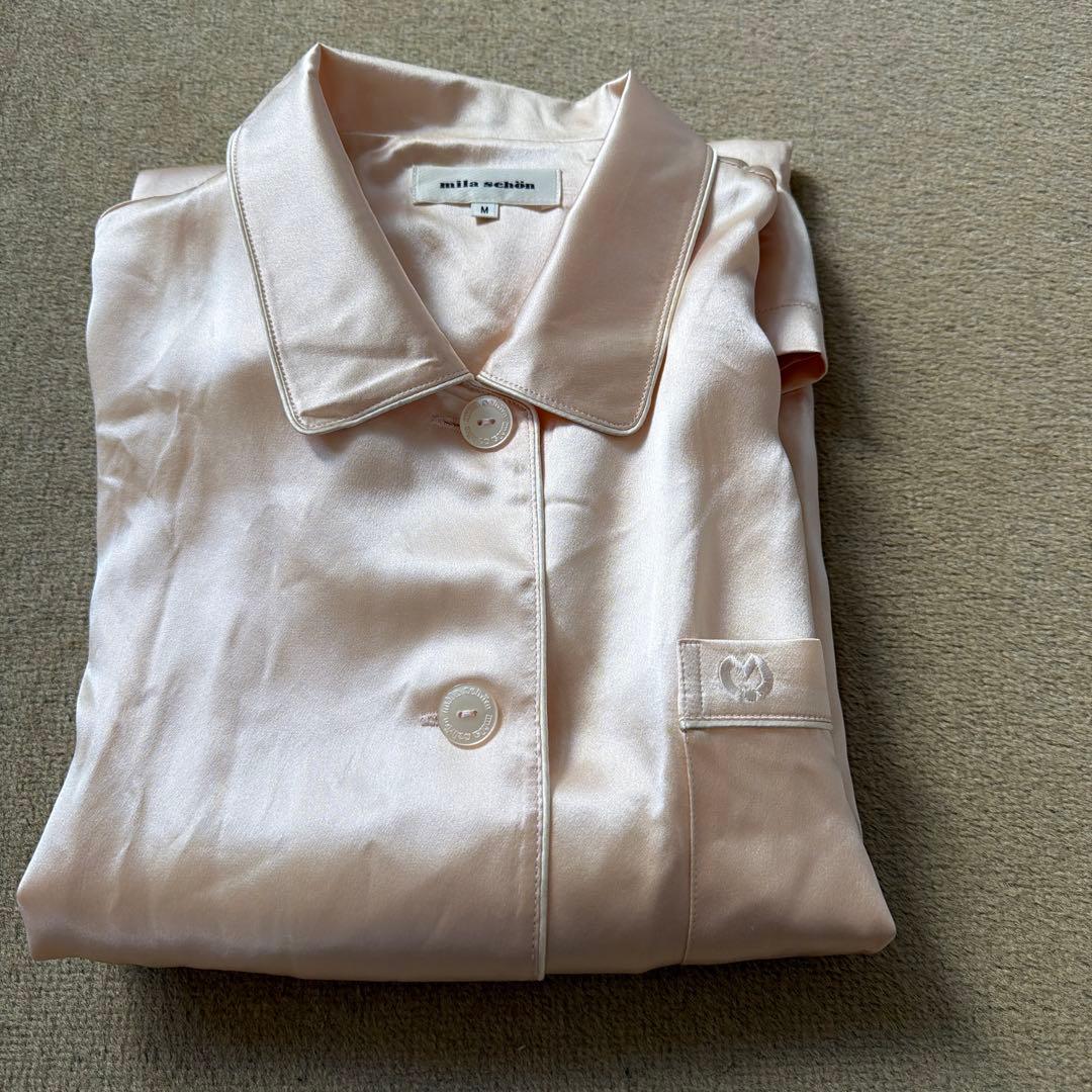 mila schön サーモンピンク シルクサテンパジャマM