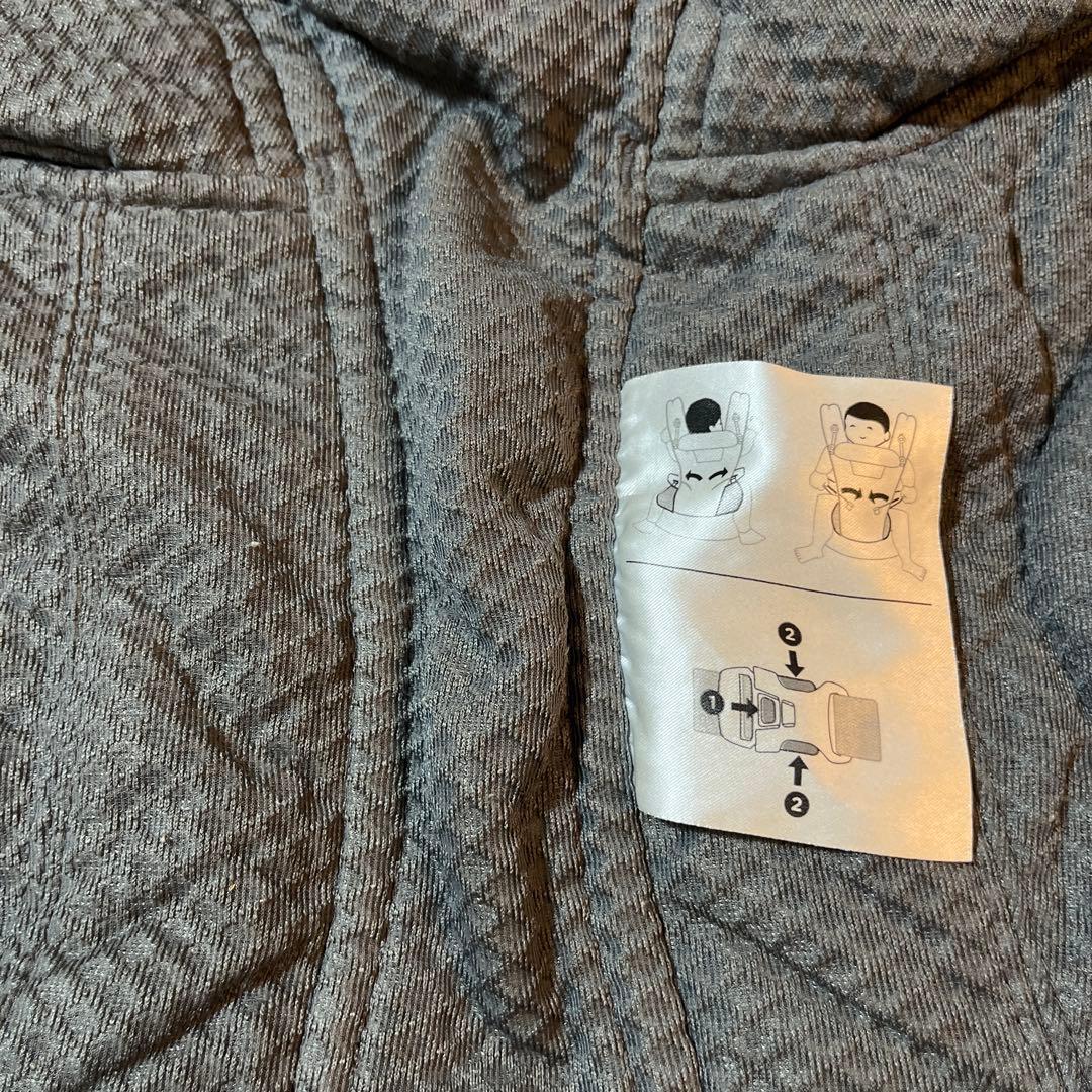 エルゴ　抱っこ紐 オムニブリーズ　グラファイトグレー