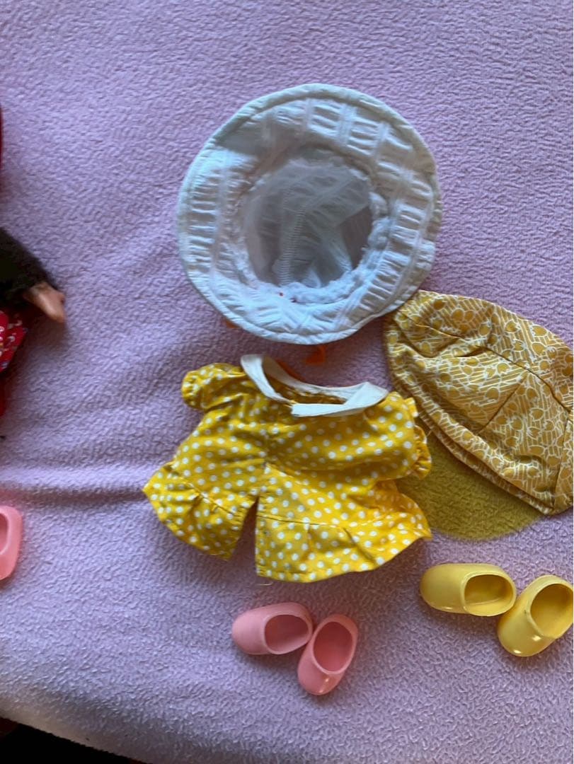 ぬいぐるみ 赤いスカートと帽子　昭和レトロモンチッチ④ お着替え付き