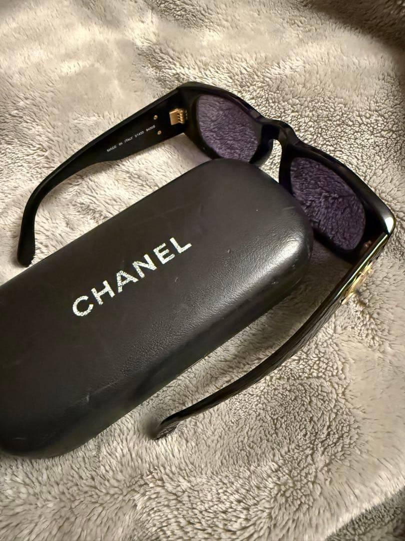 CHANEL シャネル ブラックサングラス マトラッセ