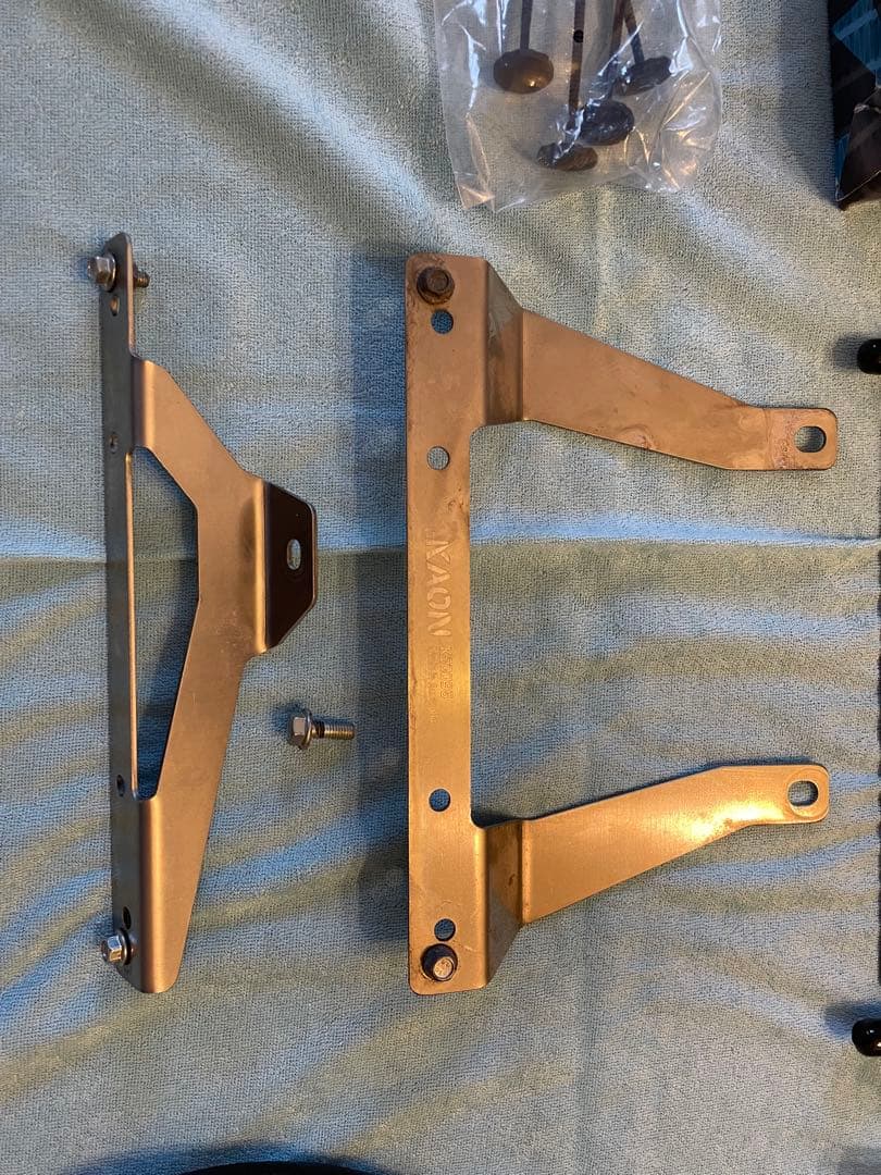 トヨタプラド150後期ディーゼル　トランスミッションオイルクーラー