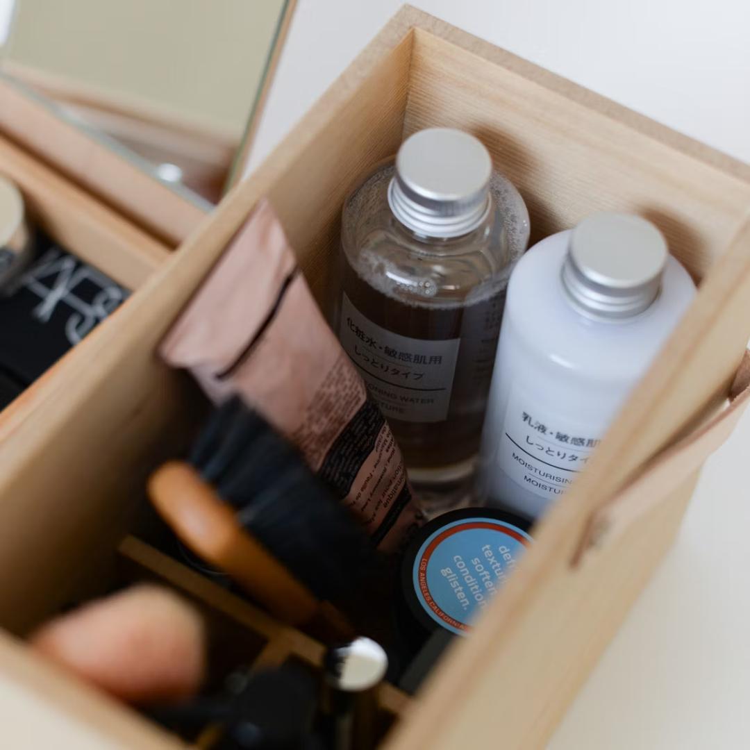 「私らしい一日のはじまりに」道具も気持ちも整うメイクボックス