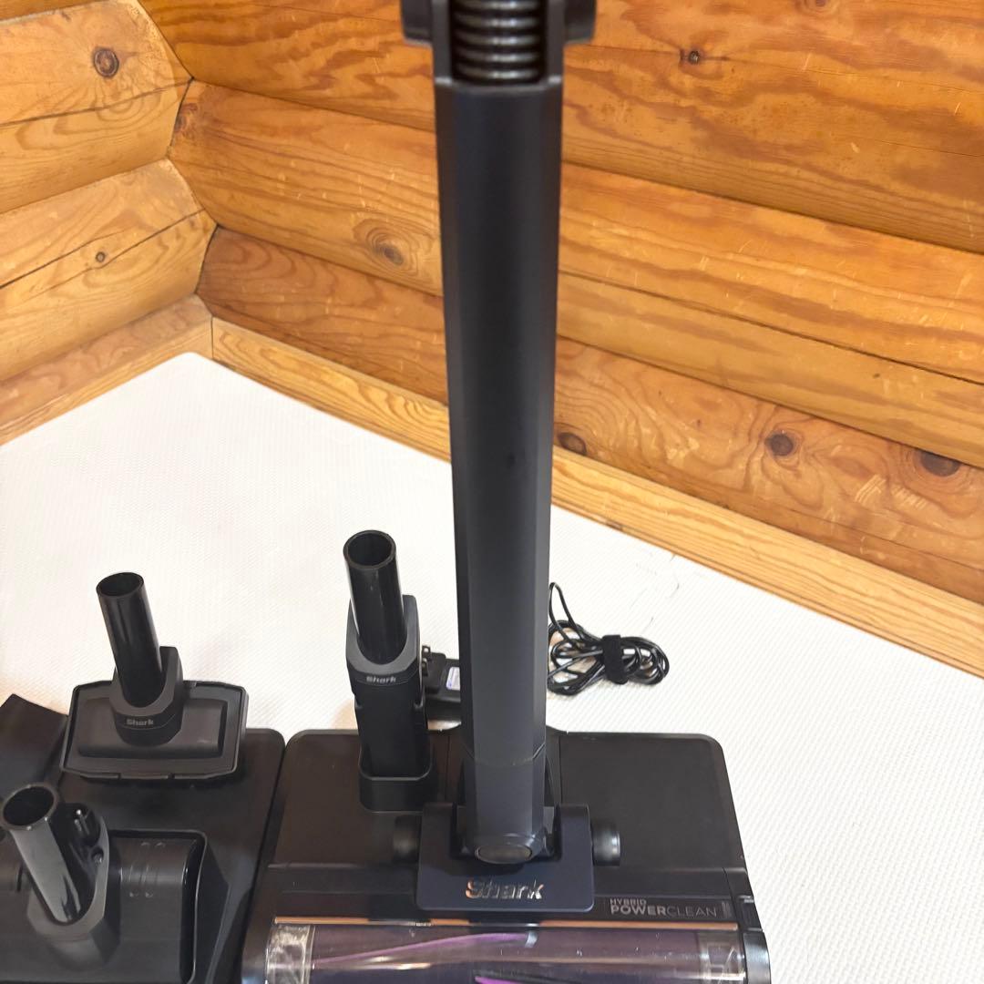 【良品】Shark EVOPOWER SYSTEM ADVコードレスクリーナー