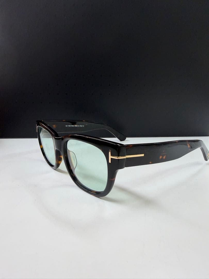 TOM FORD TF5040 050B サングラス　度なし　お値引依頼機能ok