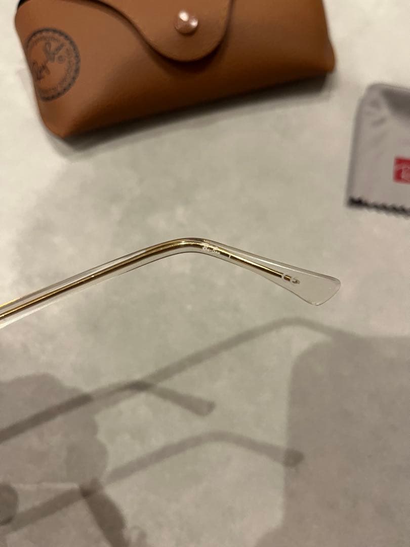 Ray-Ban クリアラウンドフレーム眼鏡　サングラス　ゴールド　度なし