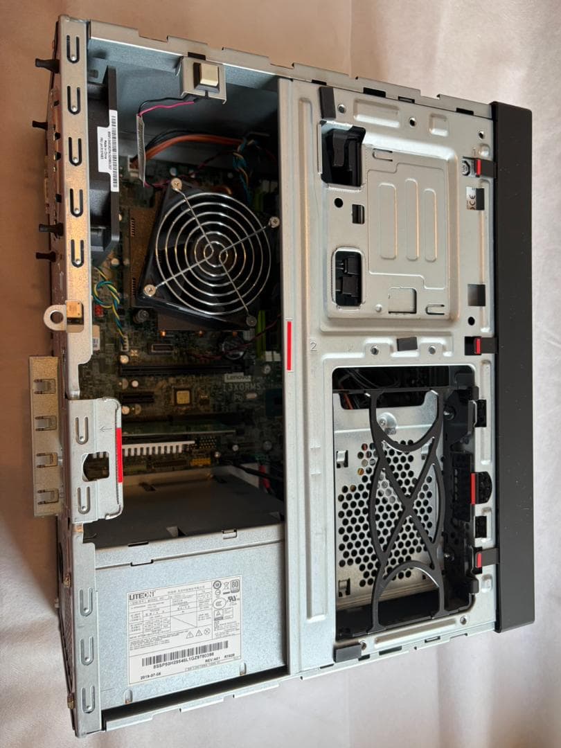 Windowsデスクトップ Lenovo ThinkStation P330 Tower Windows11