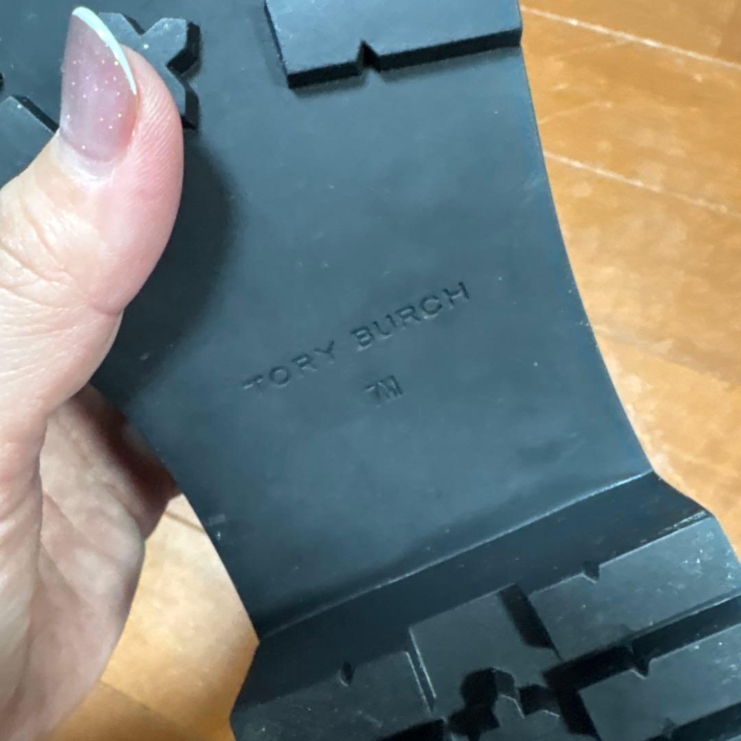 トリーバーチ、レースアップショートブーツ