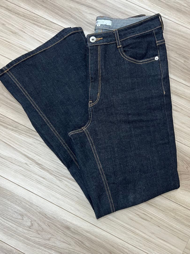 Rirandture 美脚セミフレアデニムパンツ　２