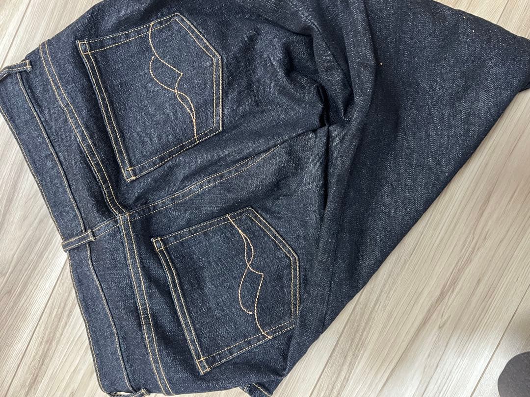 Rirandture 美脚セミフレアデニムパンツ　２