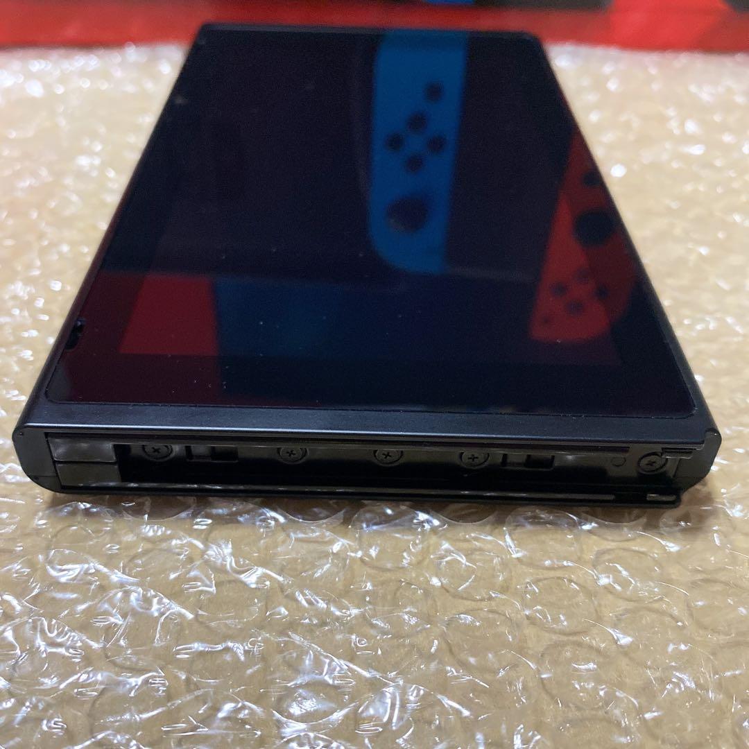 美品　任天堂Switch 本体画面のみ　2021年製　バッテリー強化版　㉝