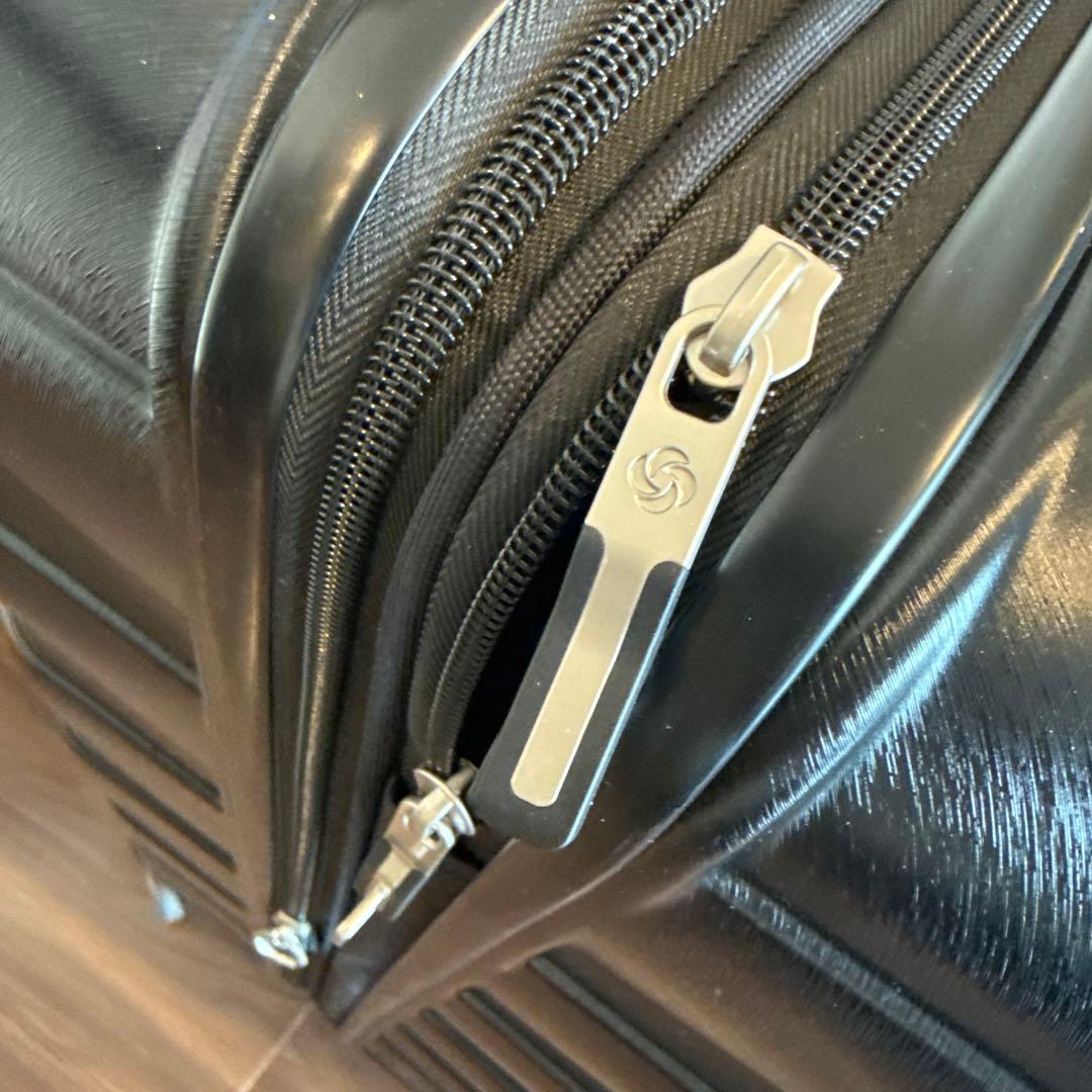 サムソナイト 高品質 大型スーツケース 軽量 TSAロック搭載 二輪　100L