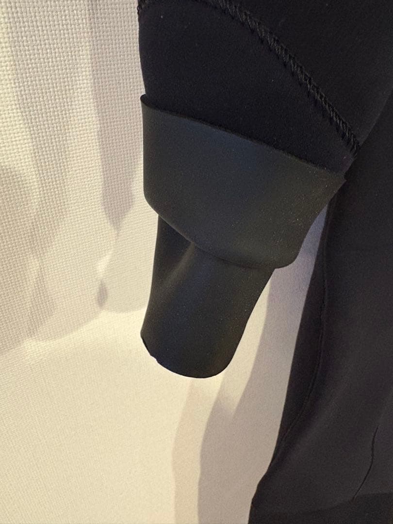 AXXE アックスドライスーツ　MLからＬ