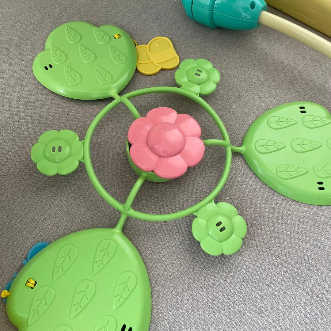 えらべる回転6WAYジムにへんしんメリー　ベビージム 　プーさんメリー