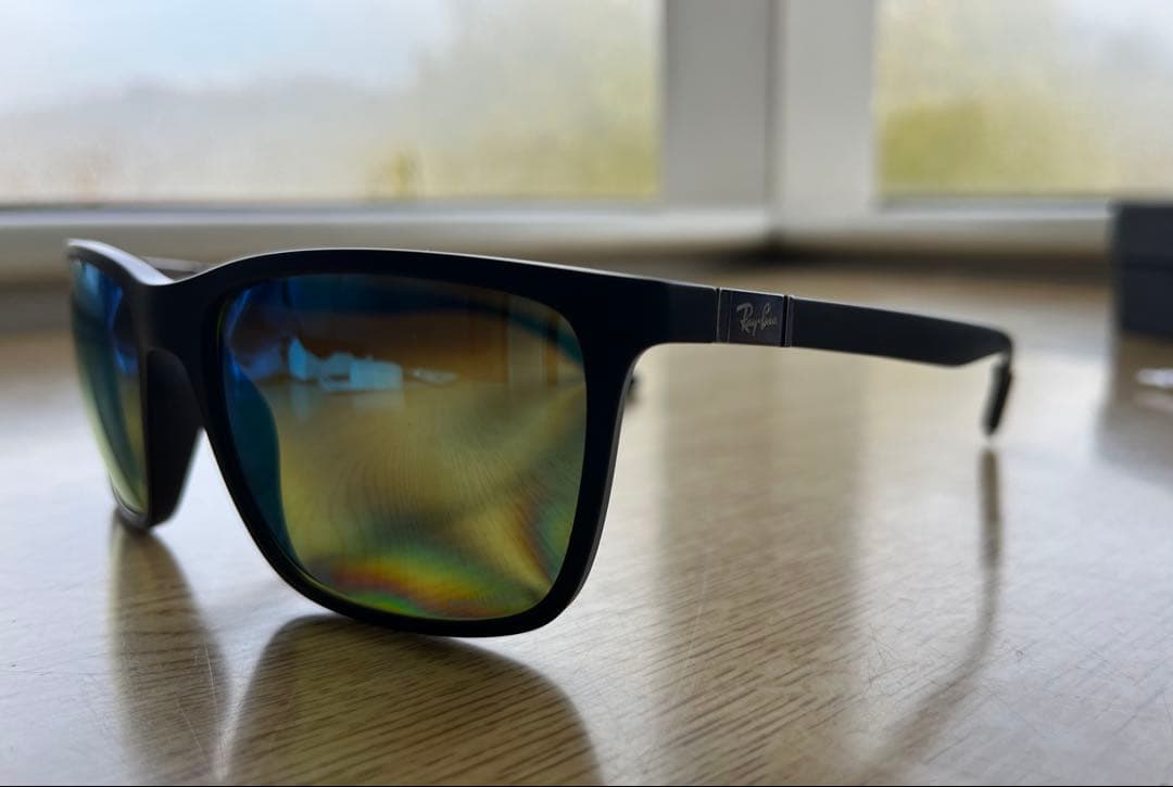 新品未使用 レイバン RB4385 601S/A1 クロマンス 偏光サングラス