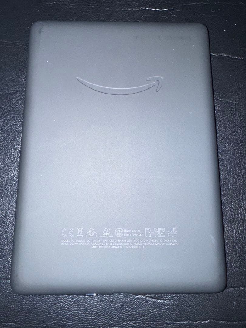 Kindle Paperwhite (16GB) 6.8インチ広告なし ブラック