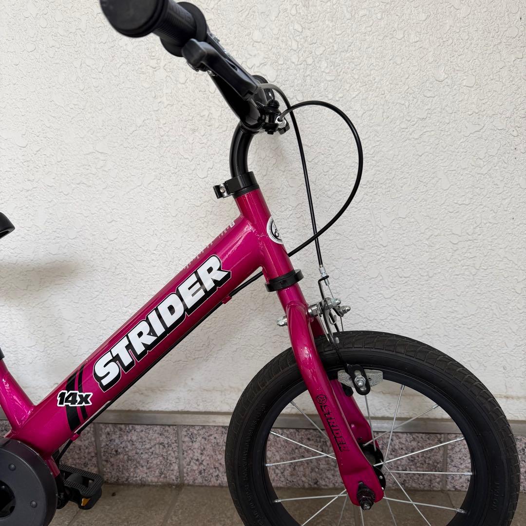 使用頻度低　室内保管　STRIDER 14x ピンク ストライダー　ペダル