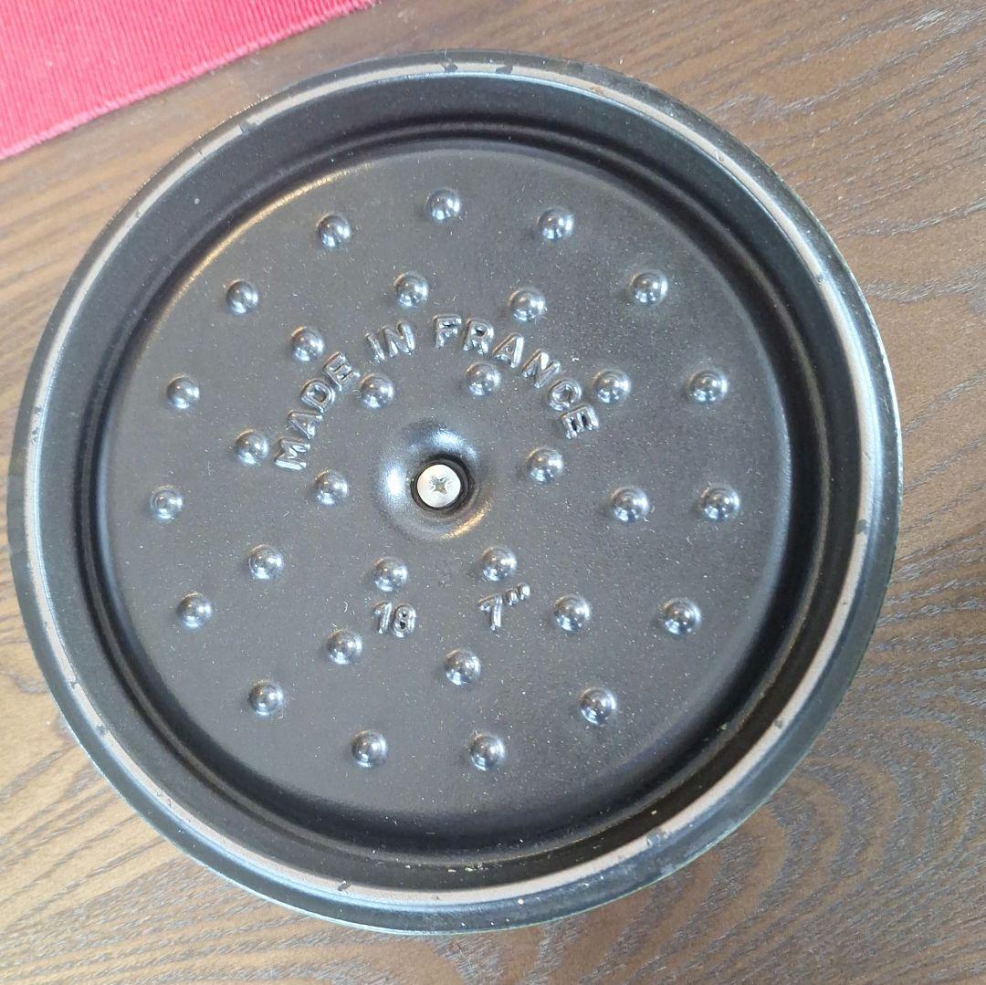 STAUB LA COCOTTE グリーン 18cm