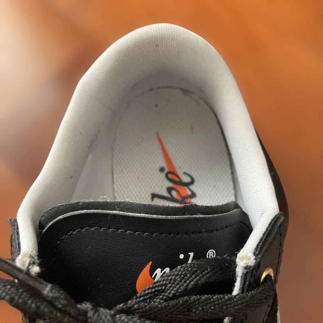 Nike ブラック/ホワイト スニーカー