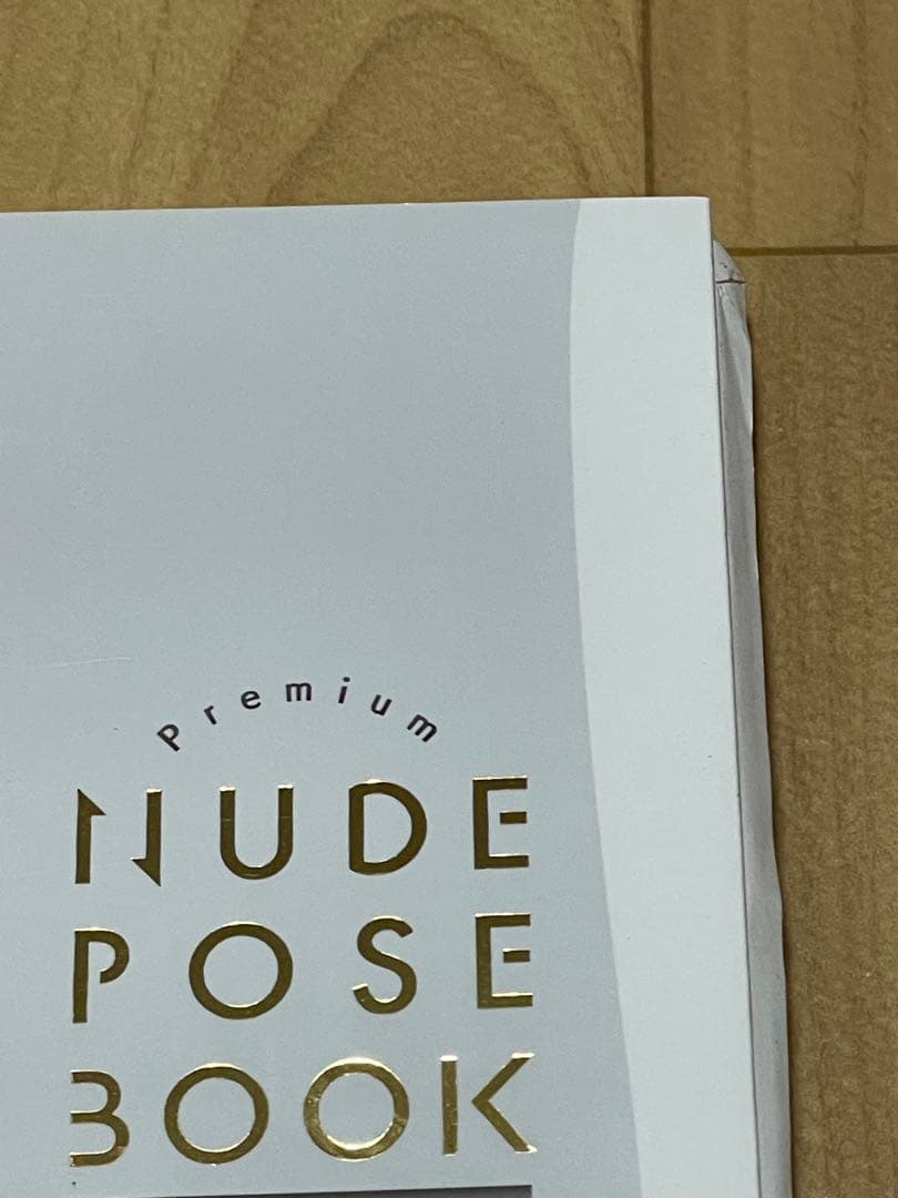 激レア【本人直筆サイン入り、初版帯付き】楪カレン　プレミアムヌード・ポーズブック